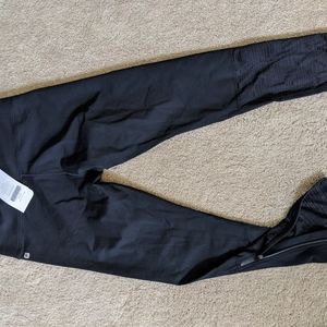 Fabletics NWT Angie Legging Size L (10-12)